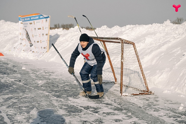 Телеканал «Тюменское время» принял участие в хоккейном турнире «Огненная шайба»