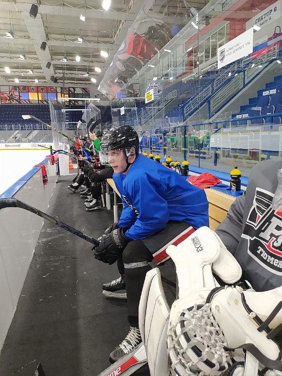 В ХК «Рубин» появился новый игрок Дэниэл Буцаев с опытом в КХЛ