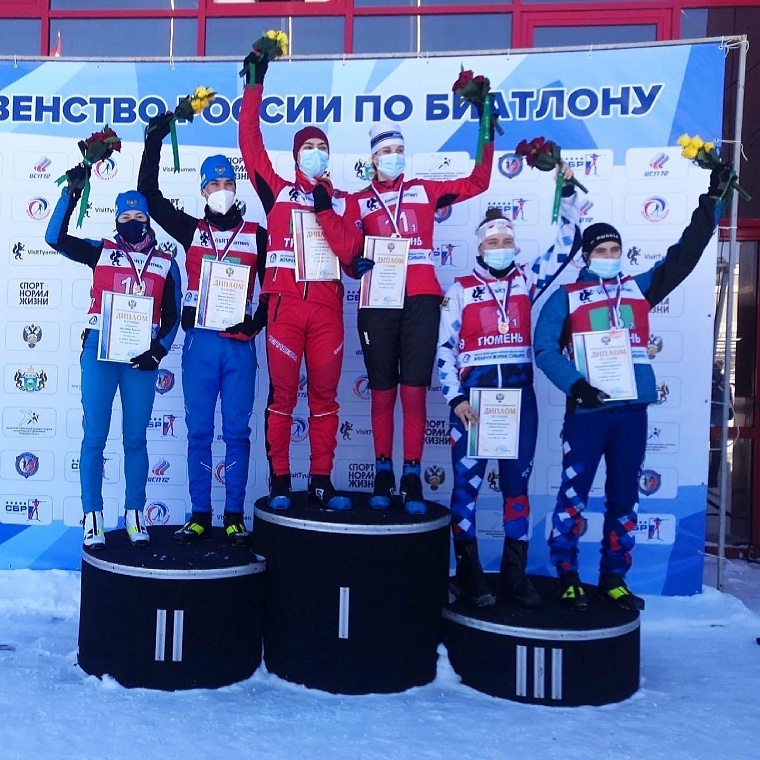 Тюменские биатлонисты победили в смешанной эстафете на первенстве России