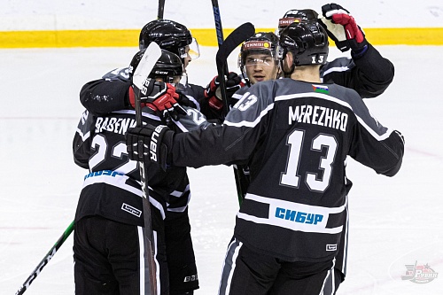 Тюменский ХК «Рубин» одержал третью победу на выезде