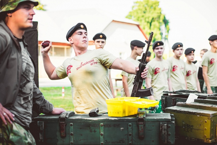 Команда центра «Алый парус» победила в юнармейских играх "Без права на ошибку"