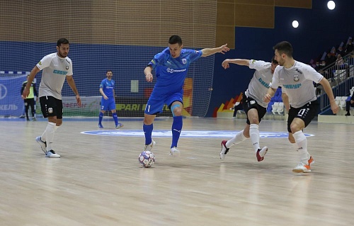 МФК «Тюмень» крупно проигрывает в первом матче полуфинальной серии плей-офф