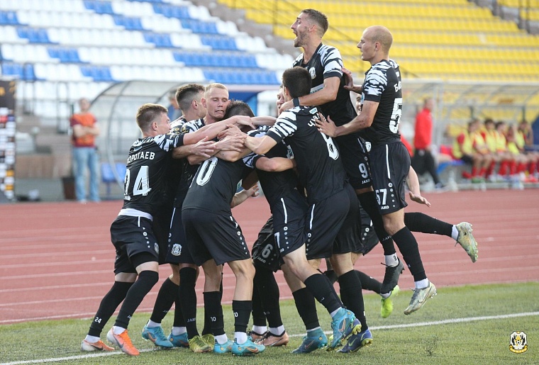 ФК «Тюмень» проведет перенесенный из-за теракта матч с "СКА-Хабаровск"