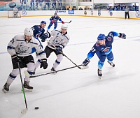 По итогам матча за 3-4 место между командами «Факел» (Новый Уренгой) и «Северный характер» (Салехард) бронза турнира у хоккеистов из Салехарда.
