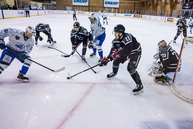 Победа! Тюменский ХК «Рубин» вышел в ¼ плей-офф ВХЛ