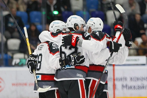 ХК «Рубин» выиграл в первом матче после отпуска, одолев «Челмет»