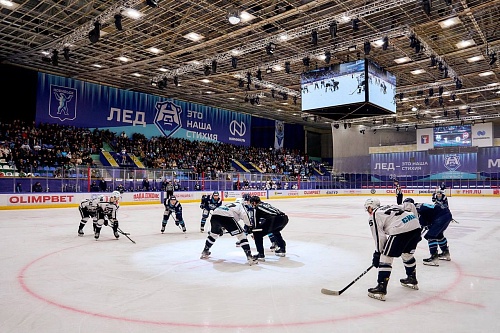 Тюменский ХК «Рубин» занимает третье место в таблице ВХЛ после выездной серии