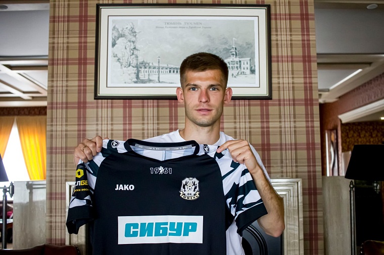 За ФК «Тюмень» будет выступать бывший капитан с опытом в премьер-лиге Никита Калугин