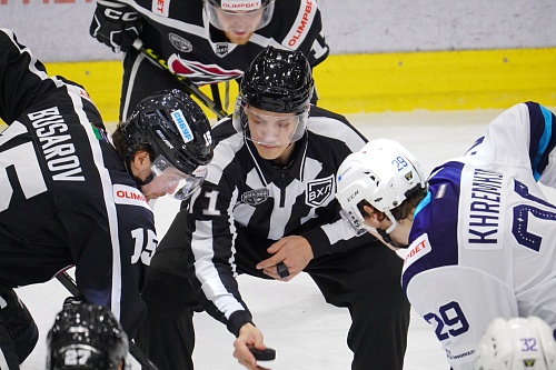 Тюменский ХК «Рубин» по метеоусловиям только на третий день вылетел в Норильск на продолжение плей-офф ВХЛ