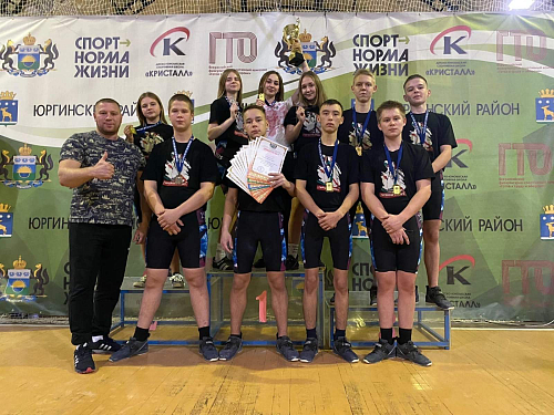 Абатские гиревики победили на спартакиаде учащихся Тюменской области