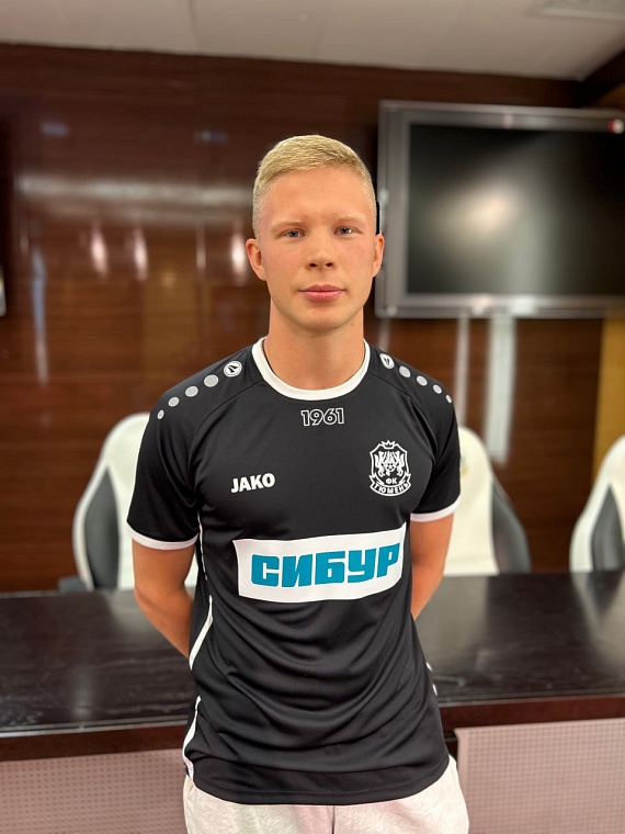 ФК «Тюмень» арендовал у ЦСКА опорного полузащитника, участника финала первенства Европы