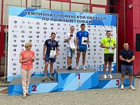 Денис Спицов и Иван Якимушкин выиграли золото и серебро чемпионата Тюменской области по лыжероллерам
