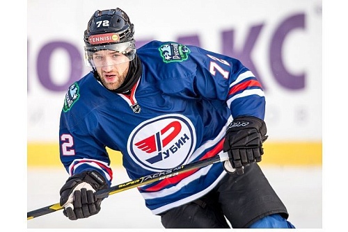 В ХК «Рубин» вернулся нападающий Михаил Железнов