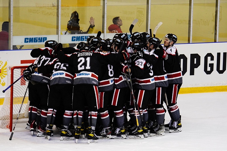 Тюменский ХК «Рубин» начнет сезон в ВХЛ выездной серией
