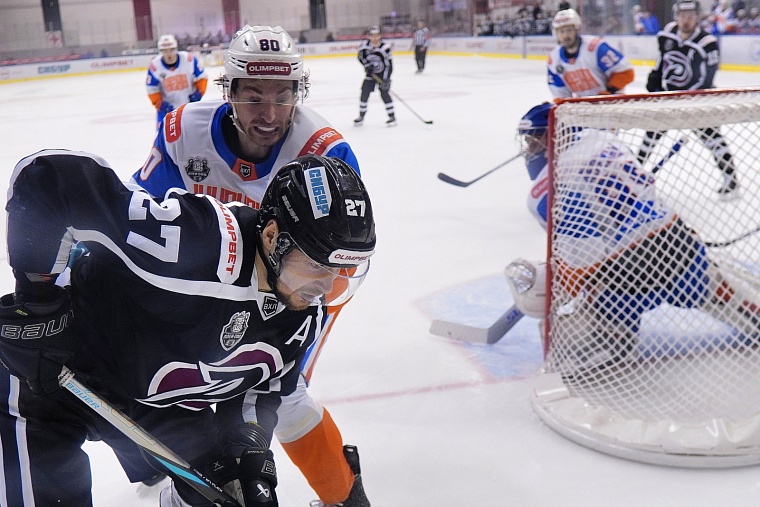 Еще один матч со статусом «решающий»: тюменский «Рубин» сыграет со «СКА-Невой» в серии плей-офф ВХЛ