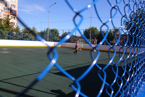 У нового корта на Гнаровской в Тюмени появится теплая раздевалка