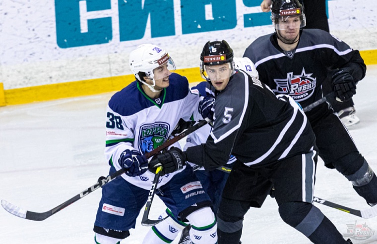 ХК «Рубин» на выезде сыграет с действующим чемпионом ВХЛ - «Югрой»