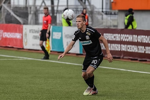 По итогам 19-го тура ПФЛ «Новосибирск» снова обошел ФК «Тюмень»