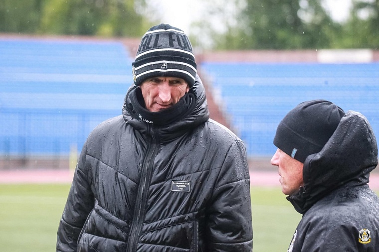 Главный тренер ФК «Тюмень» Игорь Меньщиков признан лучшим наставником в прошлом сезоне