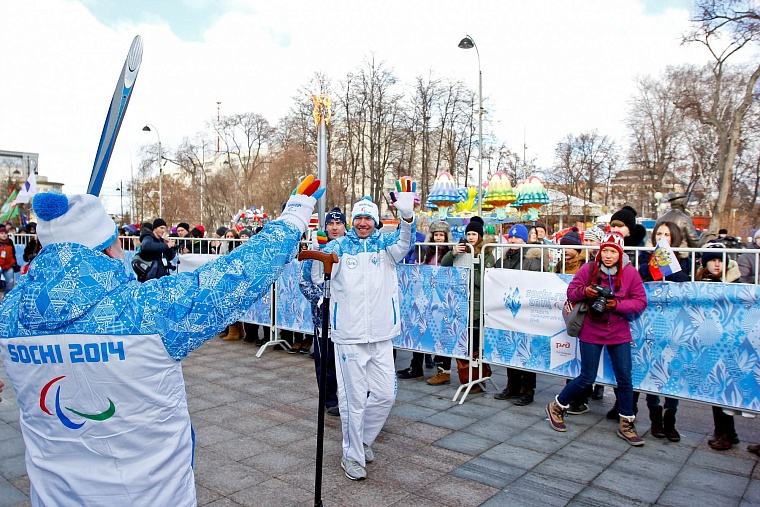 Паралимпийские факелоносцы зажгли сердца тюменцев