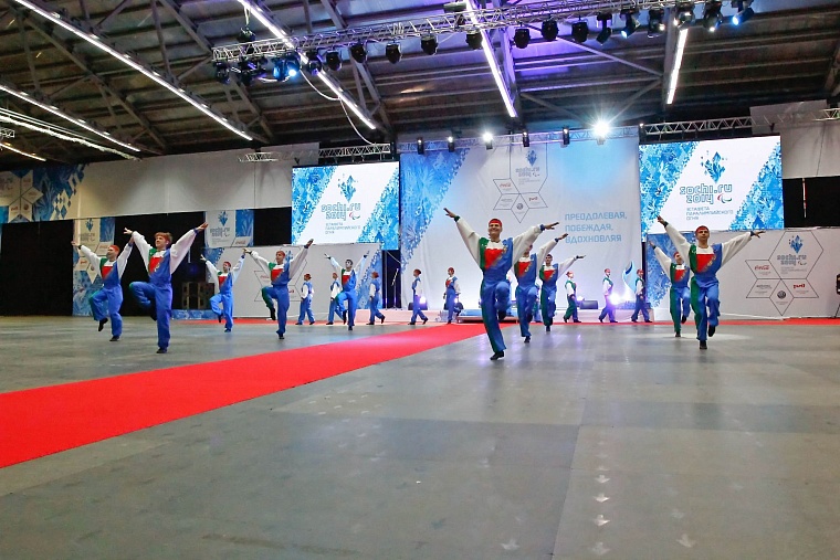 Паралимпийские факелоносцы зажгли сердца тюменцев