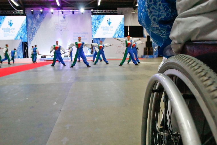 Паралимпийские факелоносцы зажгли сердца тюменцев