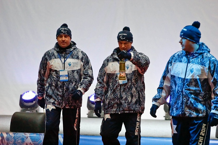 Паралимпийские факелоносцы зажгли сердца тюменцев