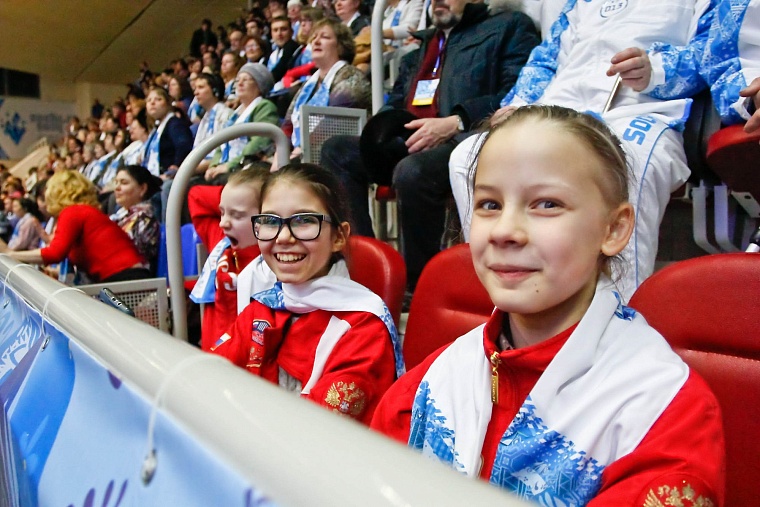 Паралимпийские факелоносцы зажгли сердца тюменцев