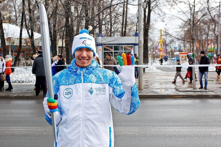 Паралимпийские факелоносцы зажгли сердца тюменцев