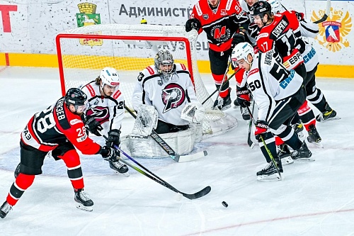 Тюменский ХК «Рубин» не смог взять реванш у «Металлурга»