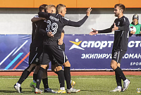 ФК «Тюмень» проводит последний матч с «Новосибирском», с которым начинал сезон