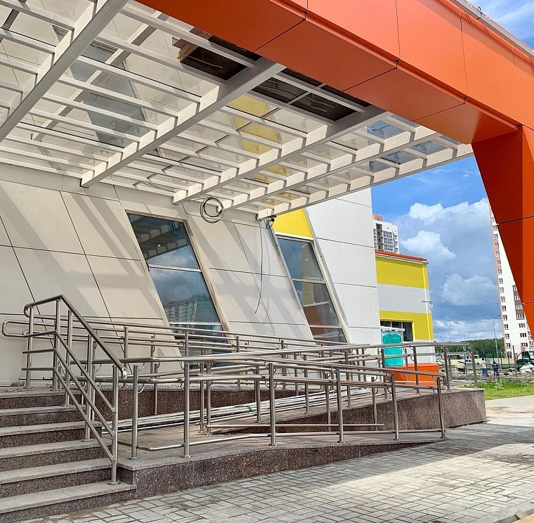 В 15-м микрорайоне Тобольска заканчивают строительство современного бассейна «Чемпион»