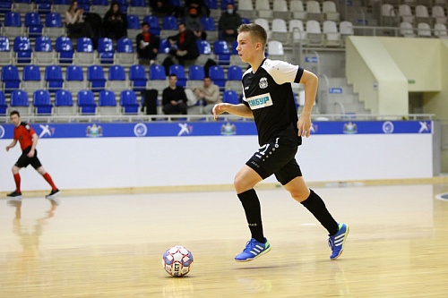 МФК «Тюмень-д» уступил «Сиб-Транзит»