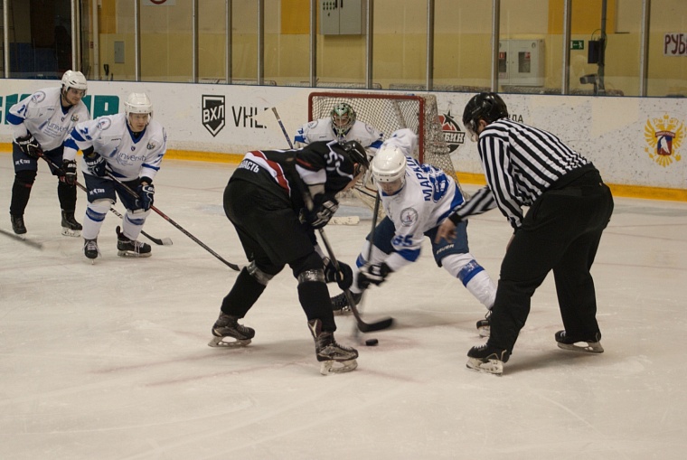 Студенты-хоккеисты поборются за Кубок Тюменской области