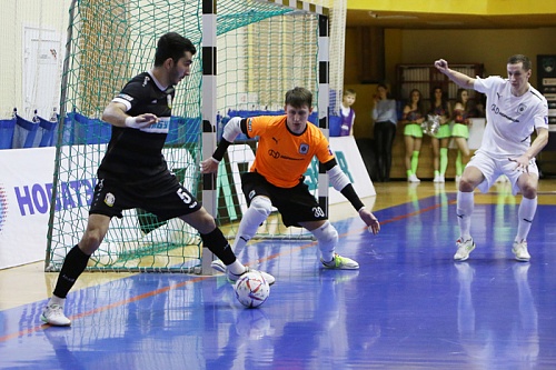 МФК «Тюмень» остается на пятом месте после тура Суперлиги с «Норильским никелем»