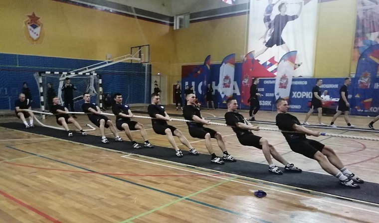 Тюменцы победили на первенстве страны по перетягиванию каната