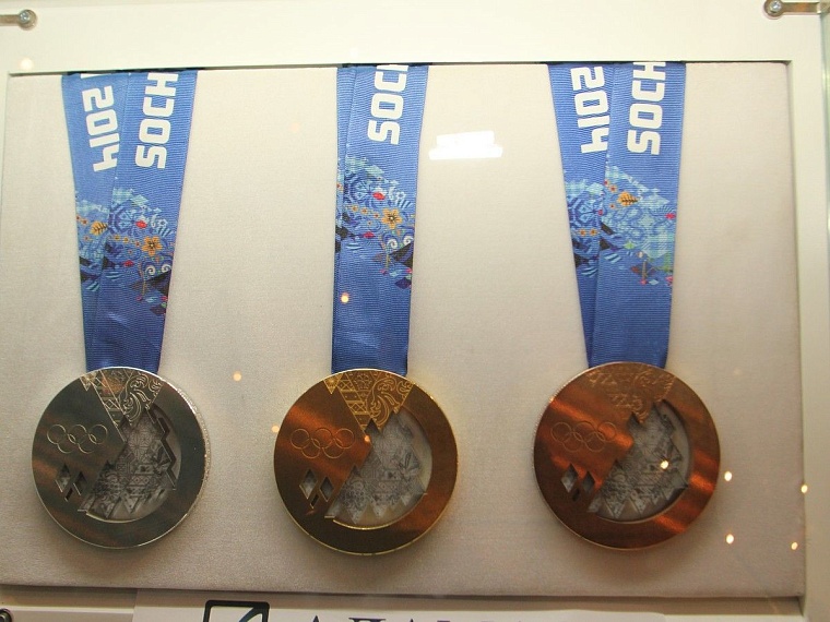 На комплект сочинских медалей можно посмотреть «живьем»