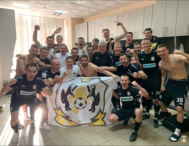 ФК «Тюмень» уверенной победой завершил сезон