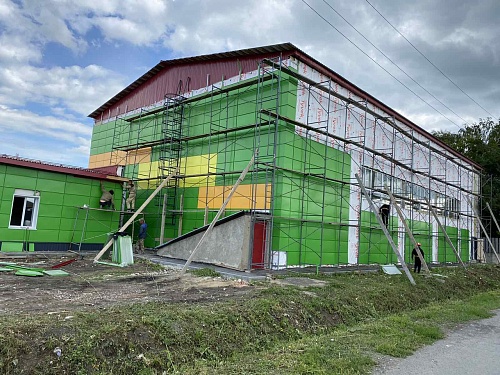 В Ишиме проводится большой ремонт в зале спортивной гимнастики