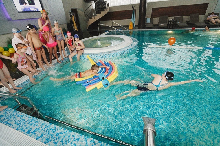 Приплыли: 10 мест, где можно плавать зимой в Тюмени