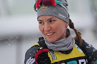 Виктория Сливко возглавила общий зачет Кубка России по биатлону.