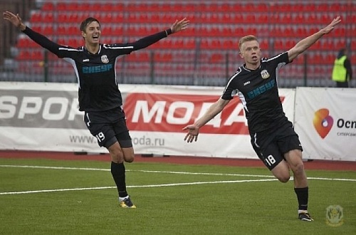 Спортивный уикенд: «Тюмень» покинула зону вылета, а наши скалолазы испытали трудности с «трудностью»