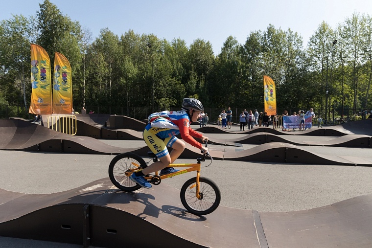 В дисциплине «ВМХ-гонка на время» по велосипедному спорту все призовые места взяли представители Тюменской области