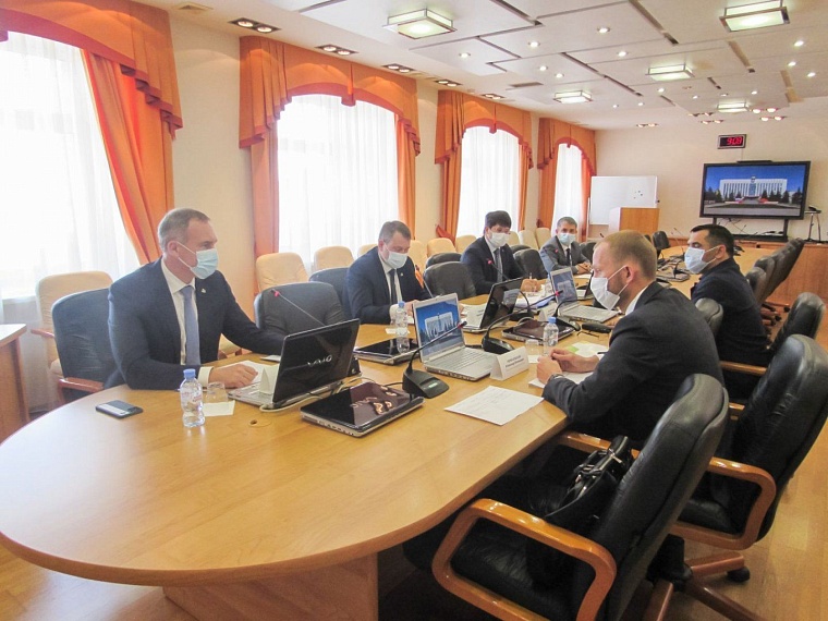 Тюмень готовится к отопительному сезону: на четырех участках тепломагистрали уже закончены работы