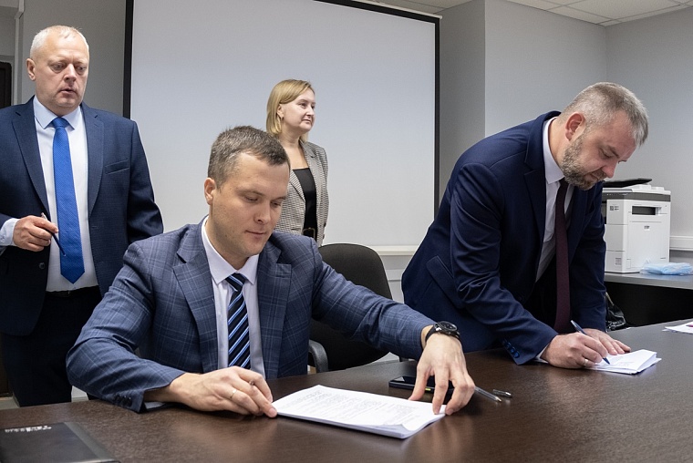 Знания и умения конкурсантов оценивали руководители и ведущие специалисты газодобывающего предприятия
