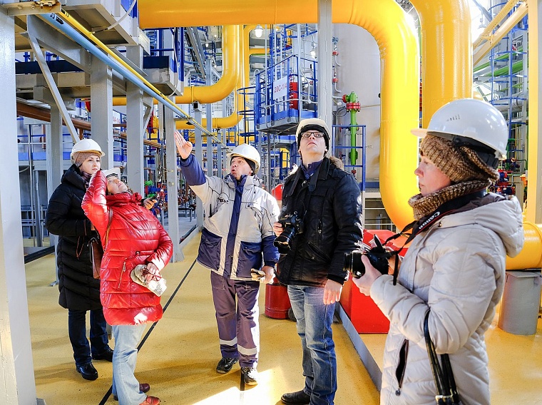 Журналисты посетили объекты ООО «Газпром добыча Уренгой»