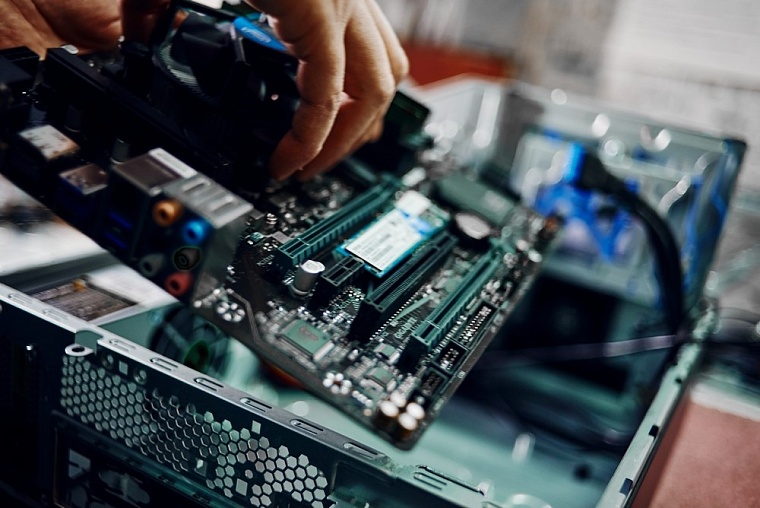 В Тюмени будут производить материнскую плату для ПК