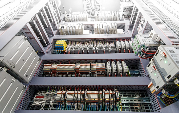 Тюменские нефтепроводчики повысили надежность работы систем автоматики нефтеперекачивающей станции в Югре