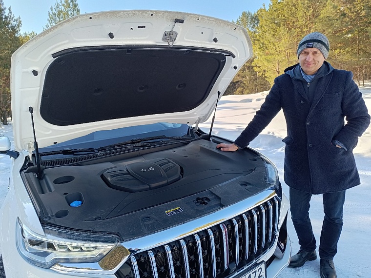 HONGQI HS5: добро пожаловать в бизнес-класс!