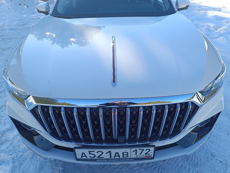 HONGQI HS5: добро пожаловать в бизнес-класс!